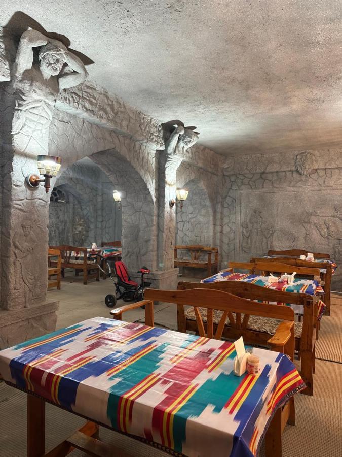 Shokhtut Hotel Honeymoon Bukhara Esterno foto